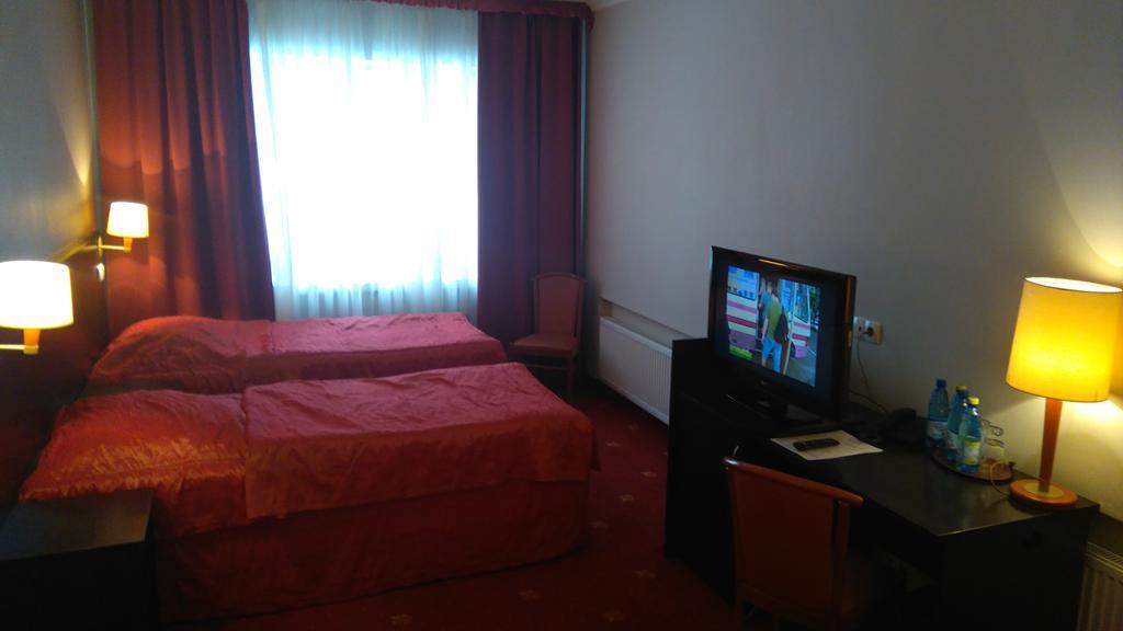 Hotel San Remo Zgierz Eksteriør billede