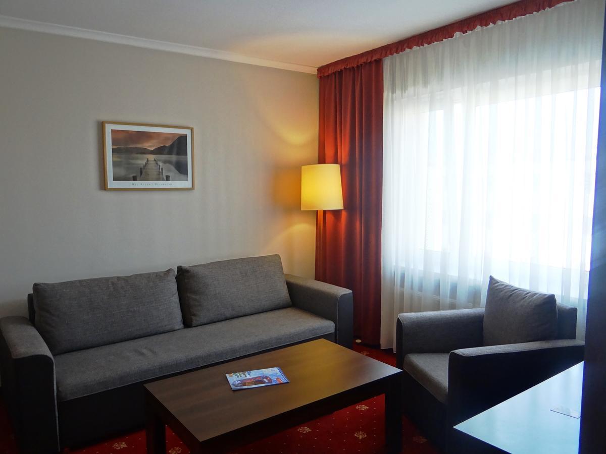 Hotel San Remo Zgierz Eksteriør billede
