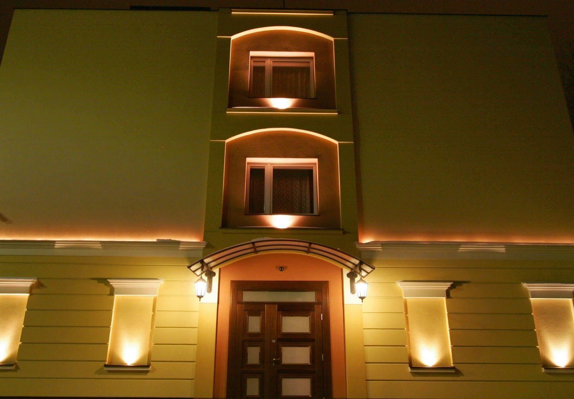 Hotel San Remo Zgierz Eksteriør billede